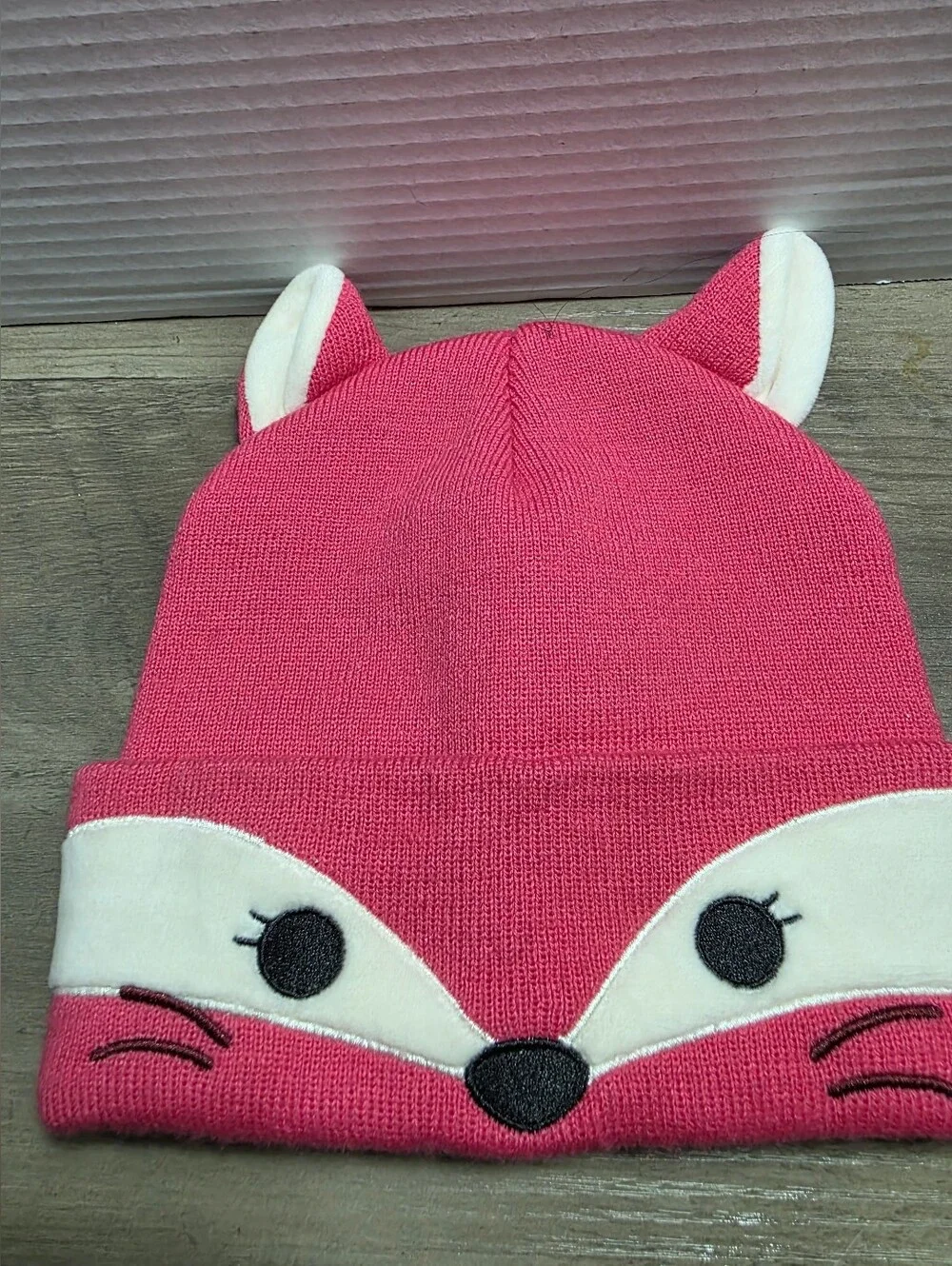 Squishmallows Beanie Youth OSFM Fifi the Fox Pink Acrylic Knit Hat